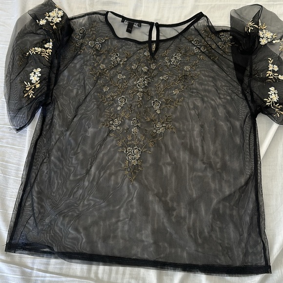Floral Embroidered Black Mesh Top - Picture 4 of 4